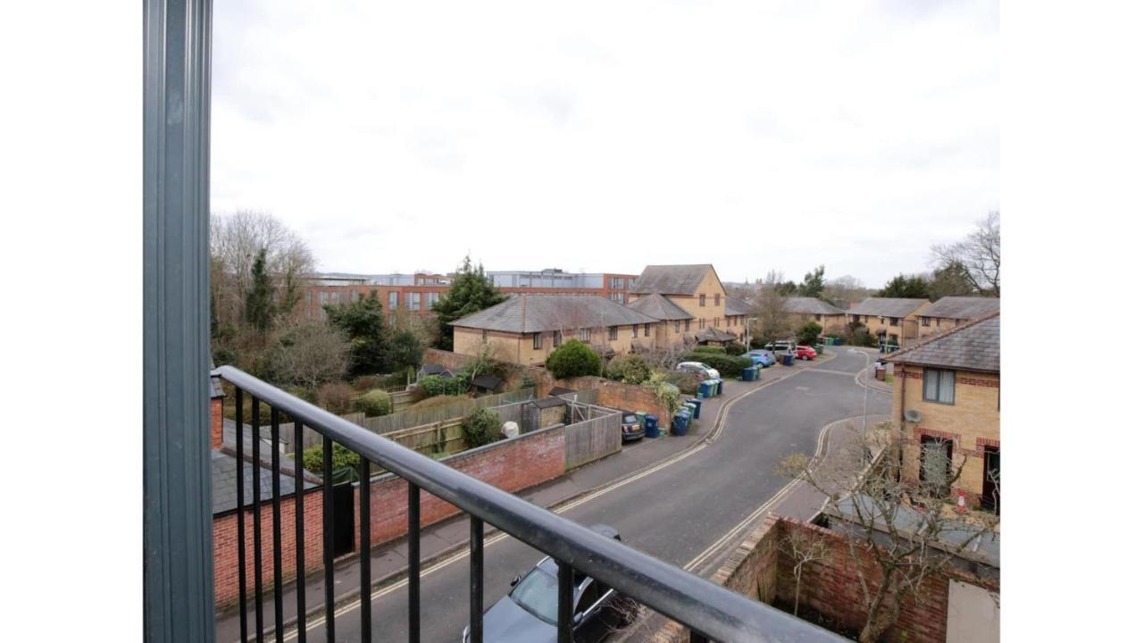 Pass The Keys Stunning, Brand New 3Br Home - Central オックスフォード エクステリア 写真